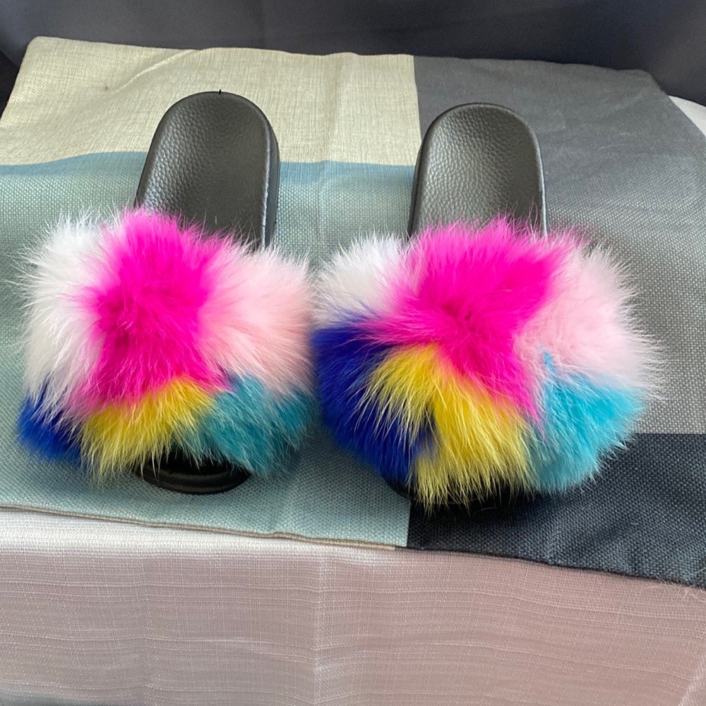 Kids slip on shoes